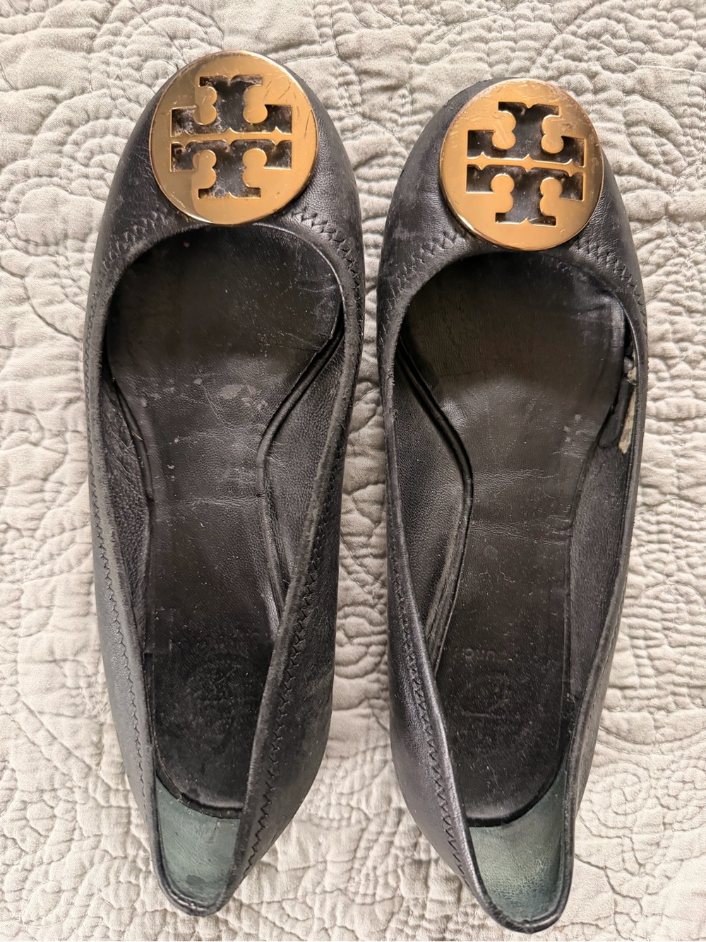 Tory Burch Black Leather Logo Medallion Ballet Flats